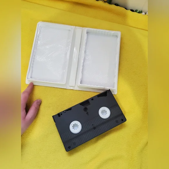 VHS The Rescuers - Picture 3 of 3